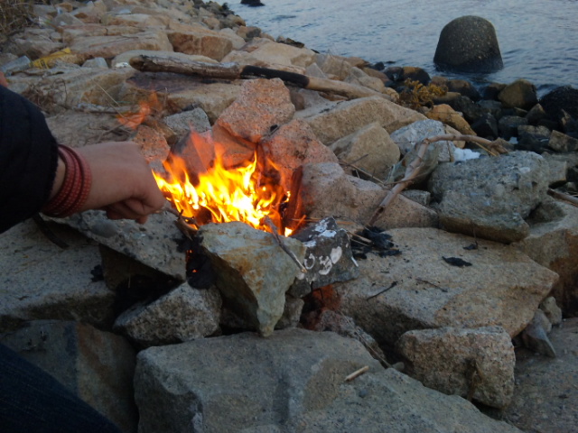 【やってみた】焚き火で焼き芋
